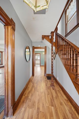 304 W Chamberlin Street, Dixon, IL 61021