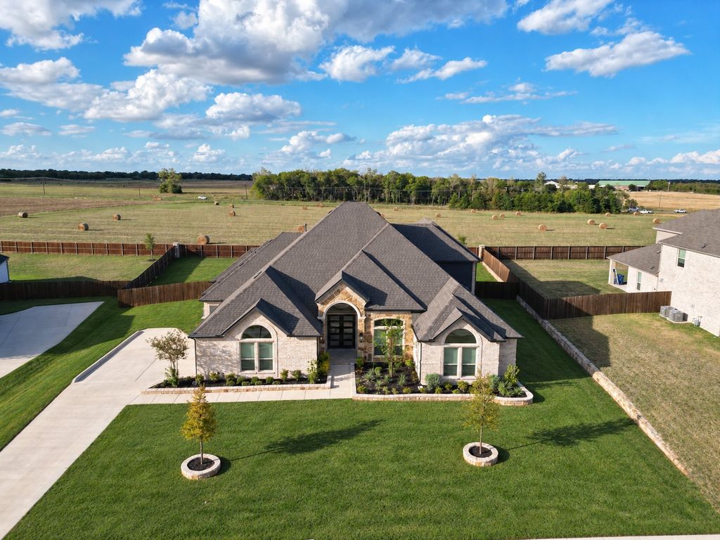 781 Emerald Valley Drive, Ovilla, TX 75154 — photo 2