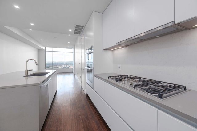 501 West Ave 2302, Austin, TX 78701
