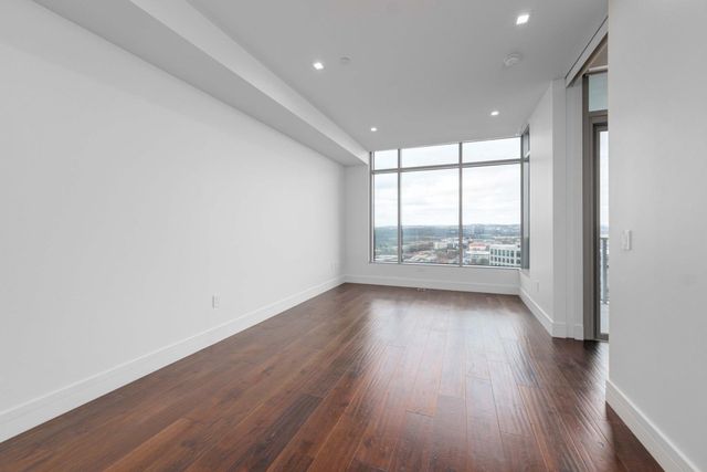 501 West Ave 2302, Austin, TX 78701