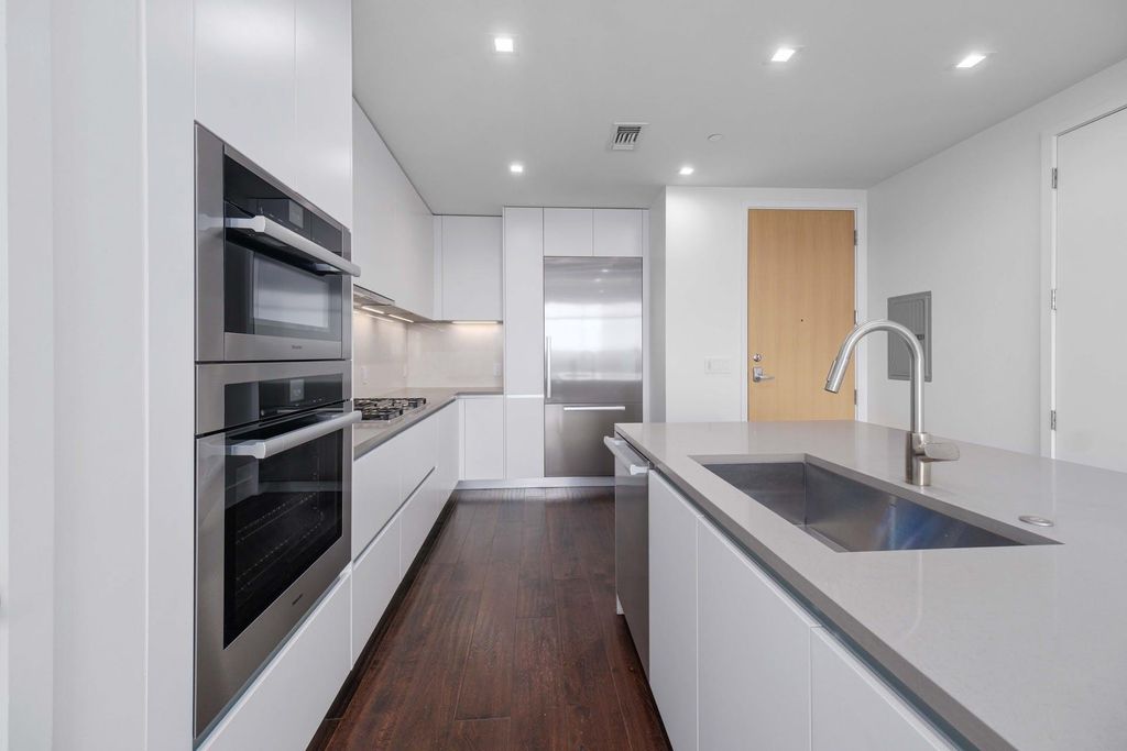 501 West Ave 2302, Austin, TX 78701