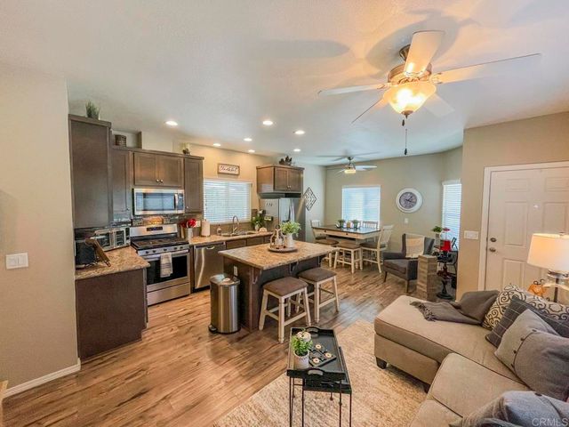 8545 Mission Gorge Rd Spc 211, Santee, CA 92071