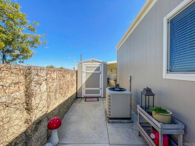 8545 Mission Gorge Rd Spc 211, Santee, CA 92071