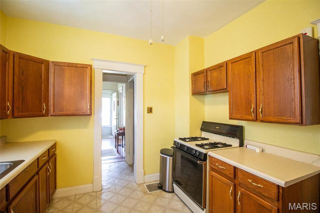 2322 Hodges Avenue, Granite City, IL 62040