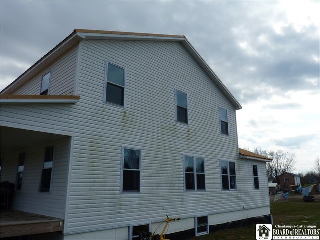 154 Kipp Street, Sherman, NY 14781