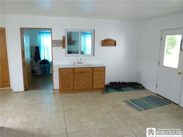 154 Kipp Street, Sherman, NY 14781