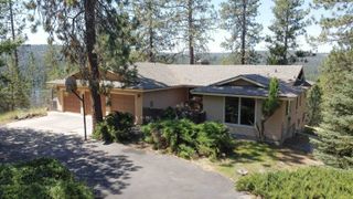 16905 N Mockingbird Ct, Nine Mile Falls, WA 99026