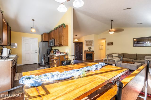 348 Willie D Drive, Jefferson City, TN 37760