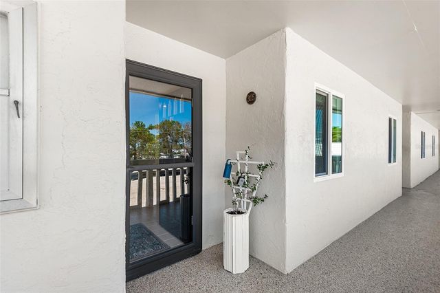 1776 6TH STREET NW 305, Winter Haven, FL 33881