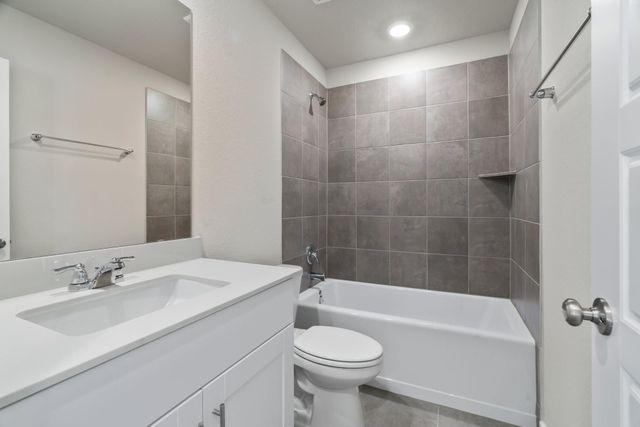 2014 Darlington Oak Drive, Conroe, TX 77304