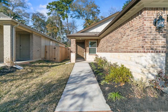 2014 Darlington Oak Drive, Conroe, TX 77304