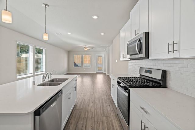 2014 Darlington Oak Drive, Conroe, TX 77304