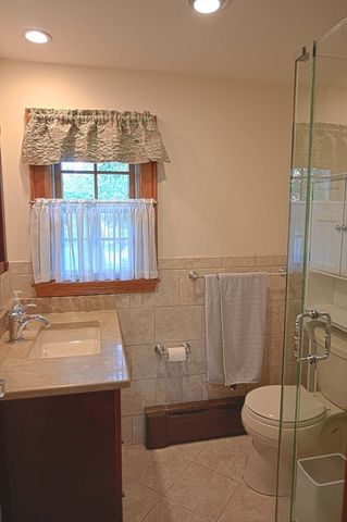23 Richardson Rd, Belmont, MA 02478