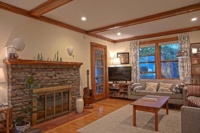 23 Richardson Rd, Belmont, MA 02478