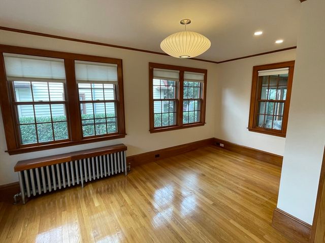 23 Richardson Rd, Belmont, MA 02478