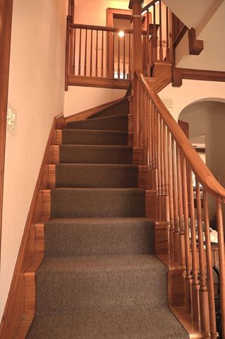 23 Richardson Rd, Belmont, MA 02478
