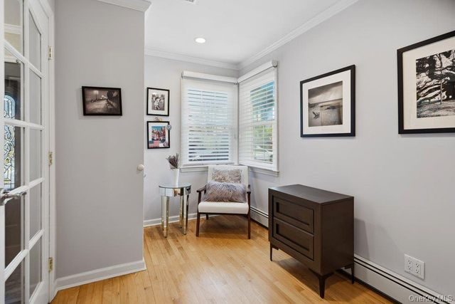 296 Euston Road S, Garden City, NY 11530