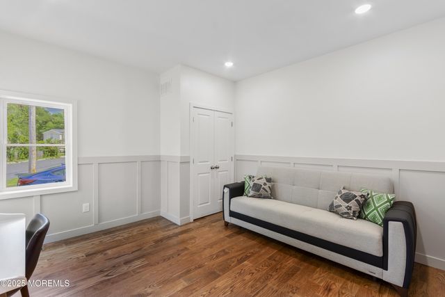 14A New Brunswick Avenue, Matawan, NJ 07747