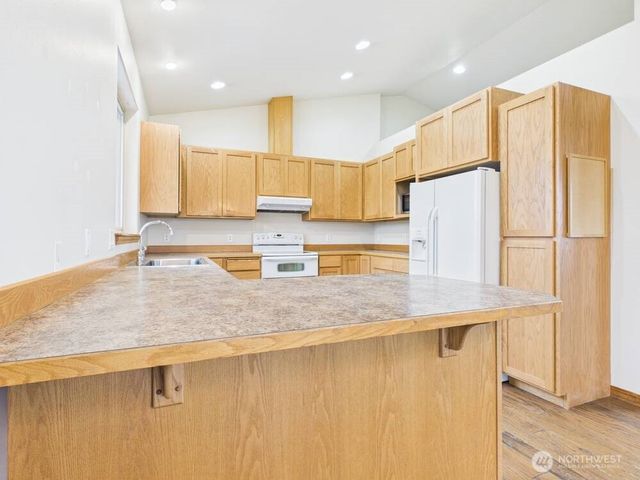 650 S Van Well Avenue, East Wenatchee, WA 98802