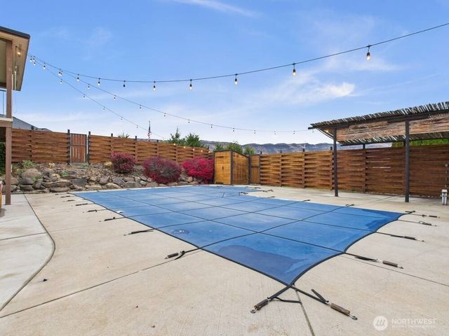 650 S Van Well Avenue, East Wenatchee, WA 98802