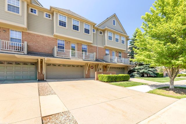56659 Long Island Drive, Shelby Twp, MI 48316