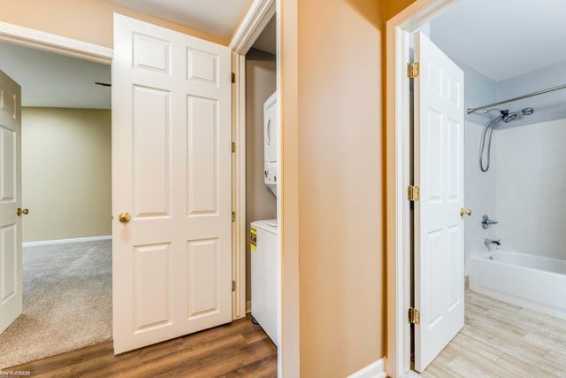 56659 Long Island Drive, Shelby Twp, MI 48316