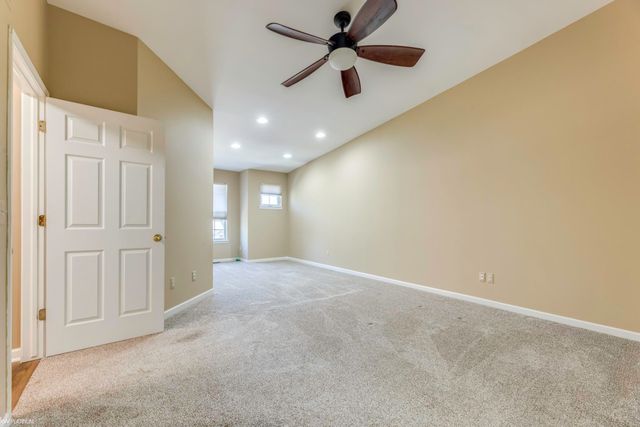 56659 Long Island Drive, Shelby Twp, MI 48316