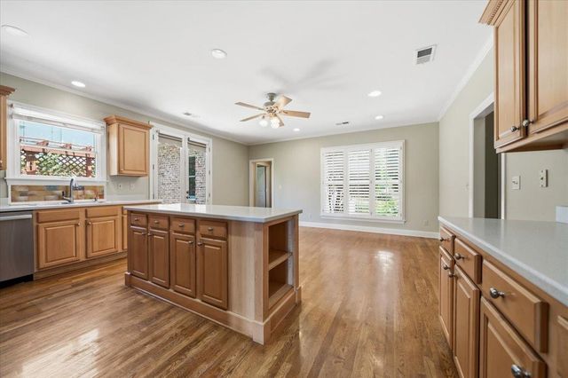 10211 CARNEGIE CLUB DR, Collierville, TN 38017