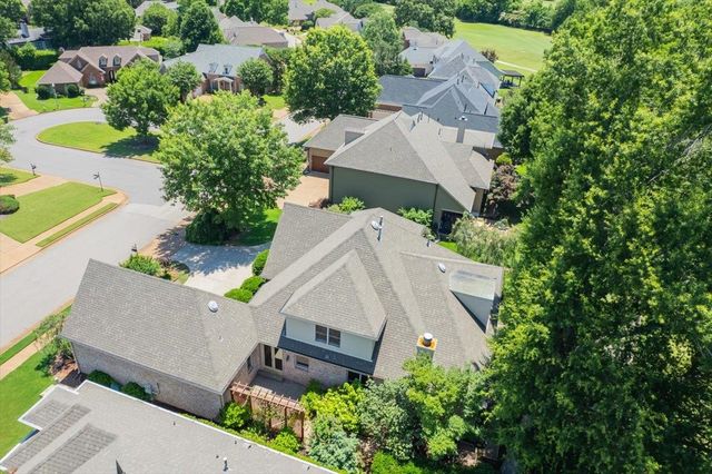 10211 CARNEGIE CLUB DR, Collierville, TN 38017