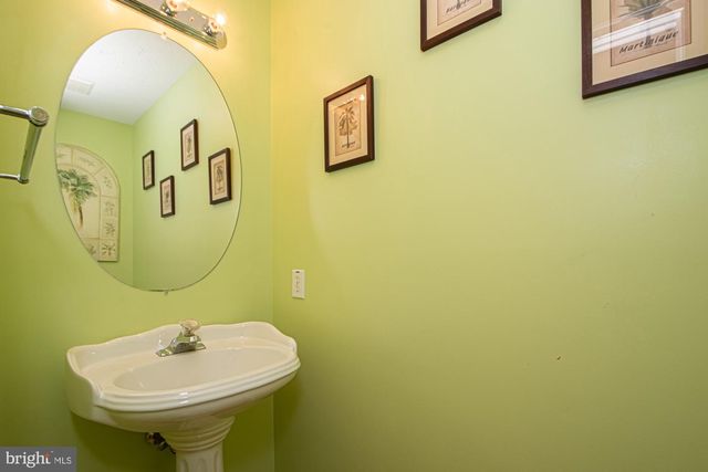646 GUARD HILL RD, Middletown, VA 22645