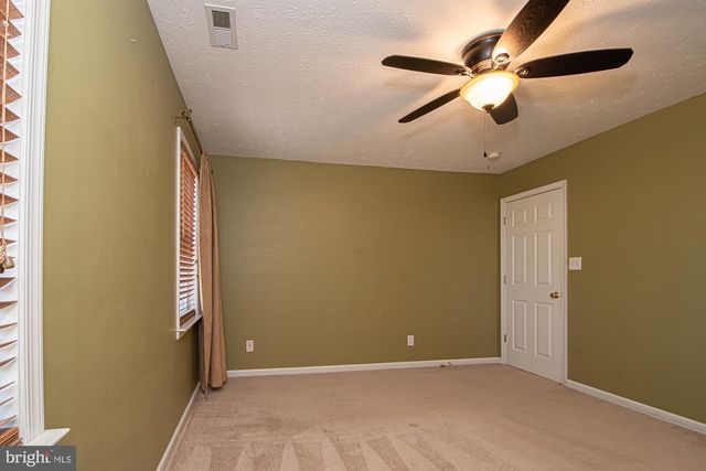 646 GUARD HILL RD, Middletown, VA 22645