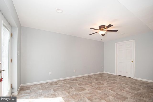 646 GUARD HILL RD, Middletown, VA 22645