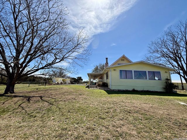3320 PRIVILEGE CREEK, Pipe Creek, TX 78063