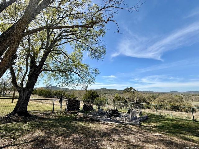 3320 PRIVILEGE CREEK, Pipe Creek, TX 78063