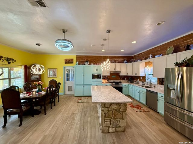 3320 PRIVILEGE CREEK, Pipe Creek, TX 78063