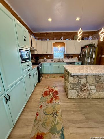 3320 PRIVILEGE CREEK, Pipe Creek, TX 78063