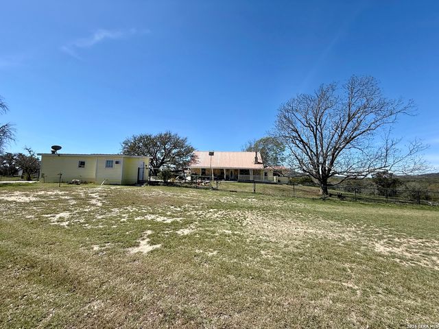 3320 PRIVILEGE CREEK, Pipe Creek, TX 78063