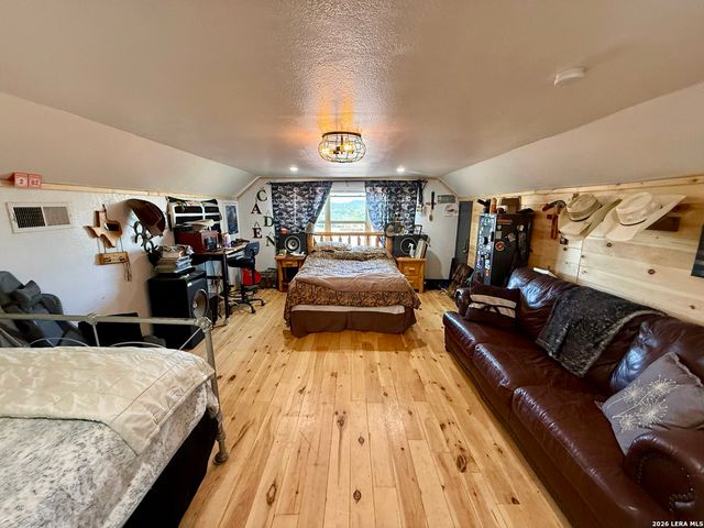 3320 PRIVILEGE CREEK, Pipe Creek, TX 78063