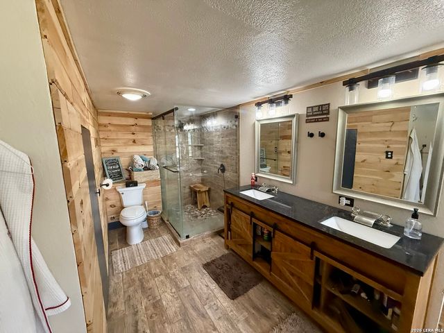 3320 PRIVILEGE CREEK, Pipe Creek, TX 78063