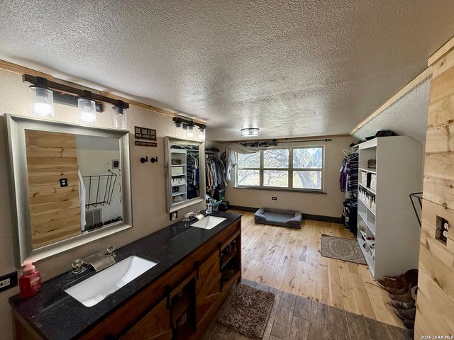 3320 PRIVILEGE CREEK, Pipe Creek, TX 78063
