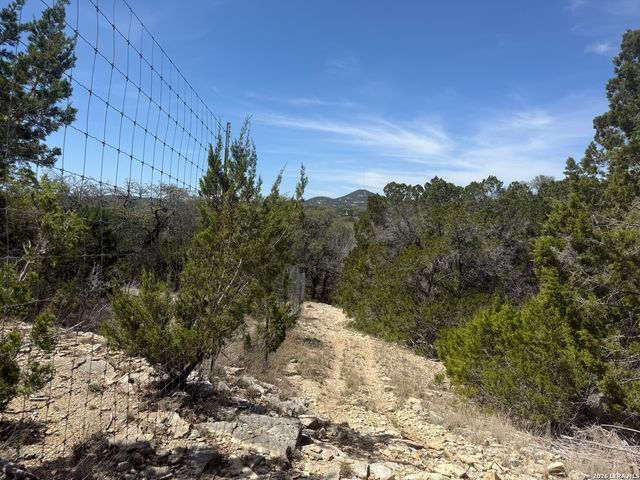 3320 PRIVILEGE CREEK, Pipe Creek, TX 78063