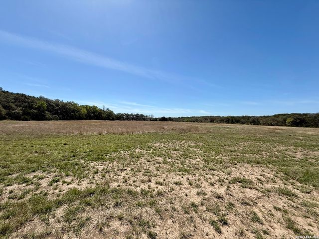 3320 PRIVILEGE CREEK, Pipe Creek, TX 78063