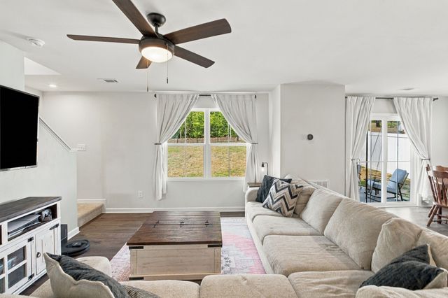 3053 Red Fox Rdg, Madison, TN 37115