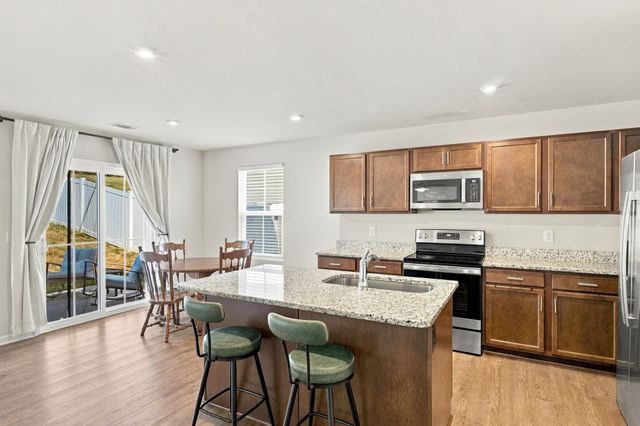 3053 Red Fox Rdg, Madison, TN 37115