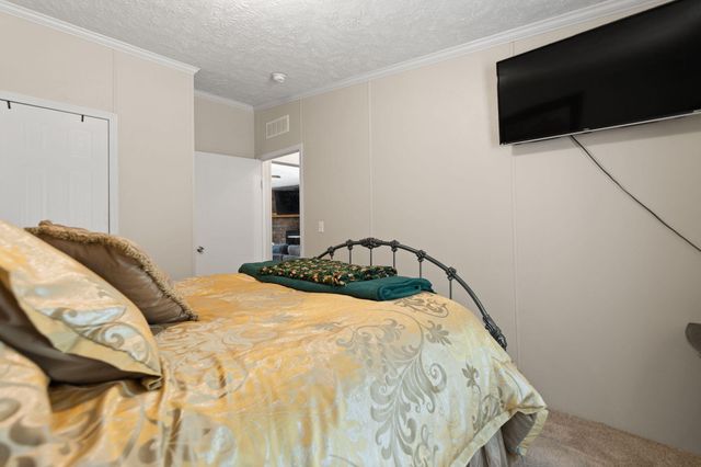 586 Spruce Street, Burnside, KY 42519