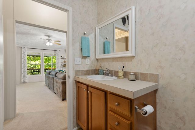 586 Spruce Street, Burnside, KY 42519