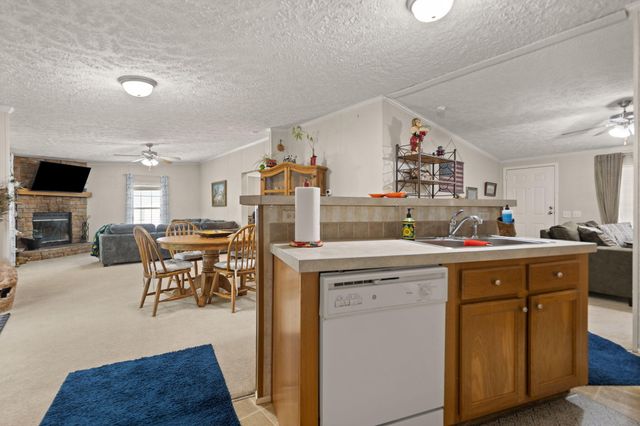 586 Spruce Street, Burnside, KY 42519