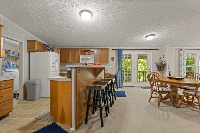 586 Spruce Street, Burnside, KY 42519