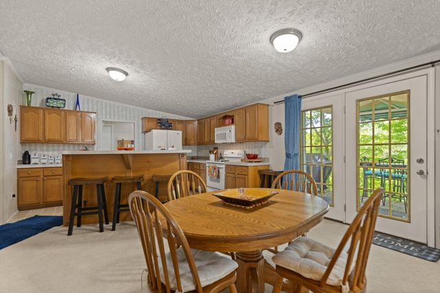 586 Spruce Street, Burnside, KY 42519