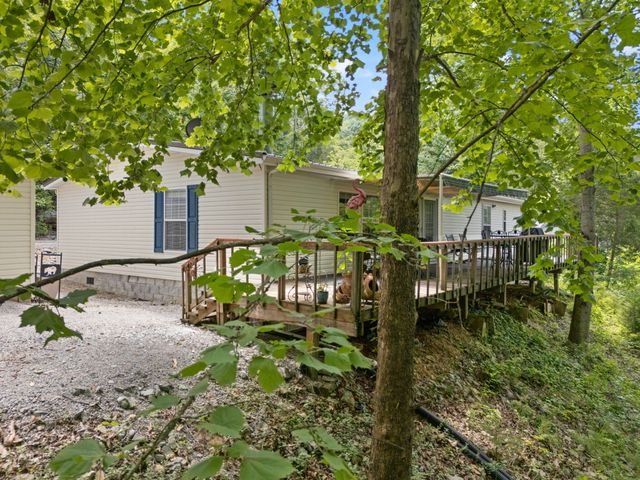 586 Spruce Street, Burnside, KY 42519